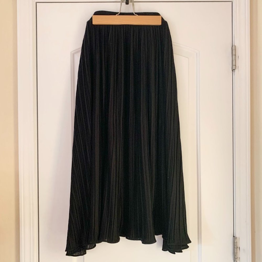 Loft Black Size 24 Pleated Midi Skirt